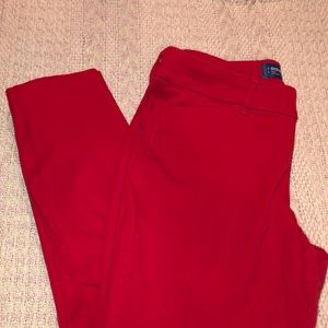 Old Navy Red Mid Rise Pixie Pants Size 4